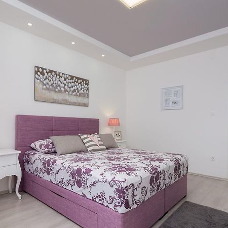 Old City Luxury Apartment Iris Split Bagian luar foto