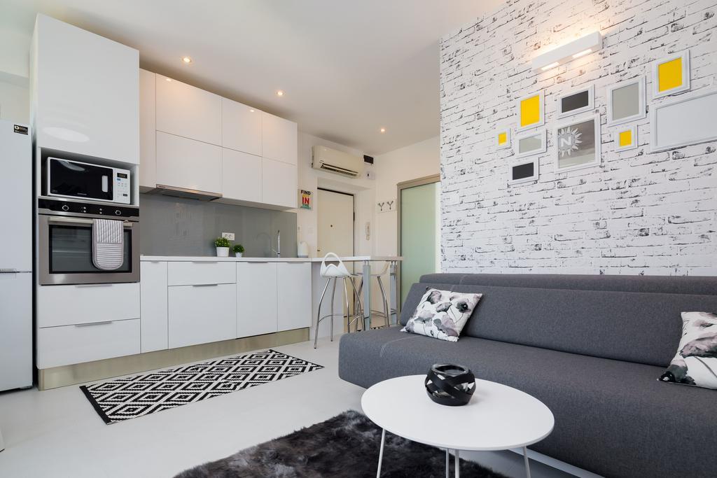 Old City Luxury Apartment Iris Split Bagian luar foto